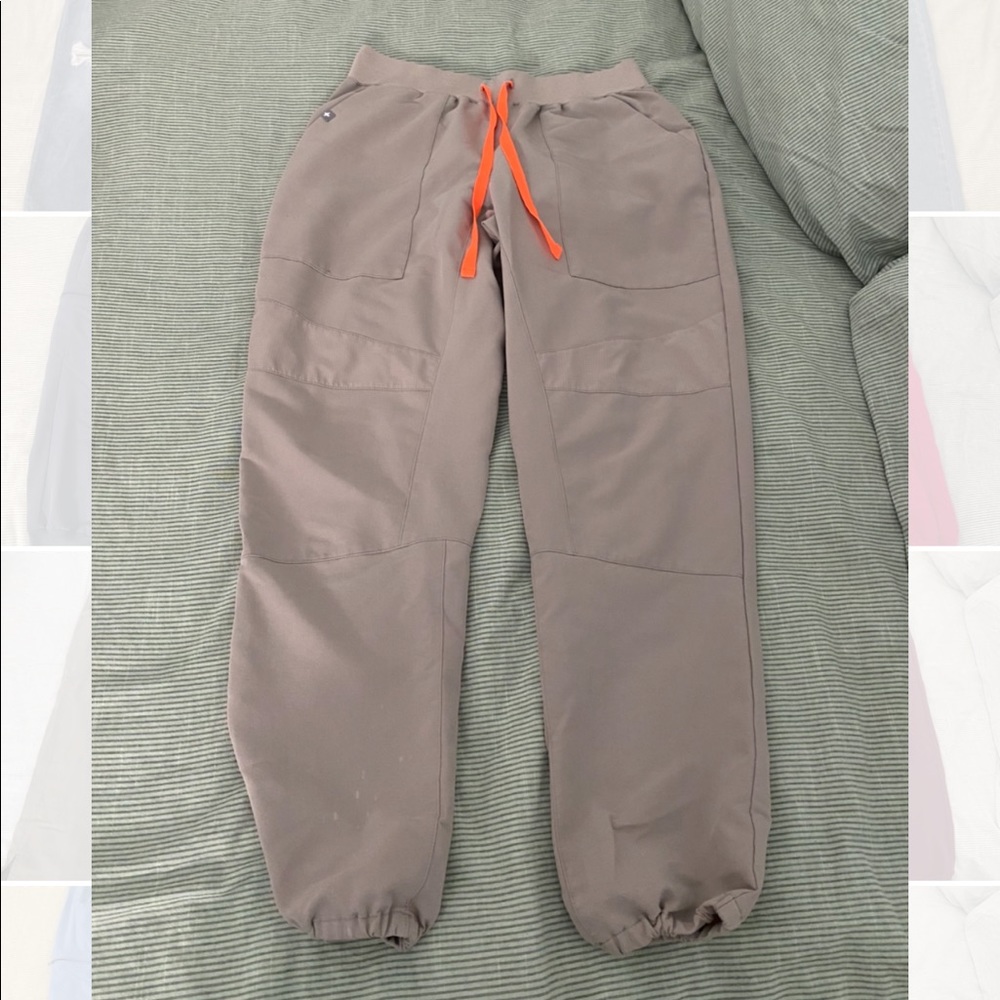 Figs scrubs joggers